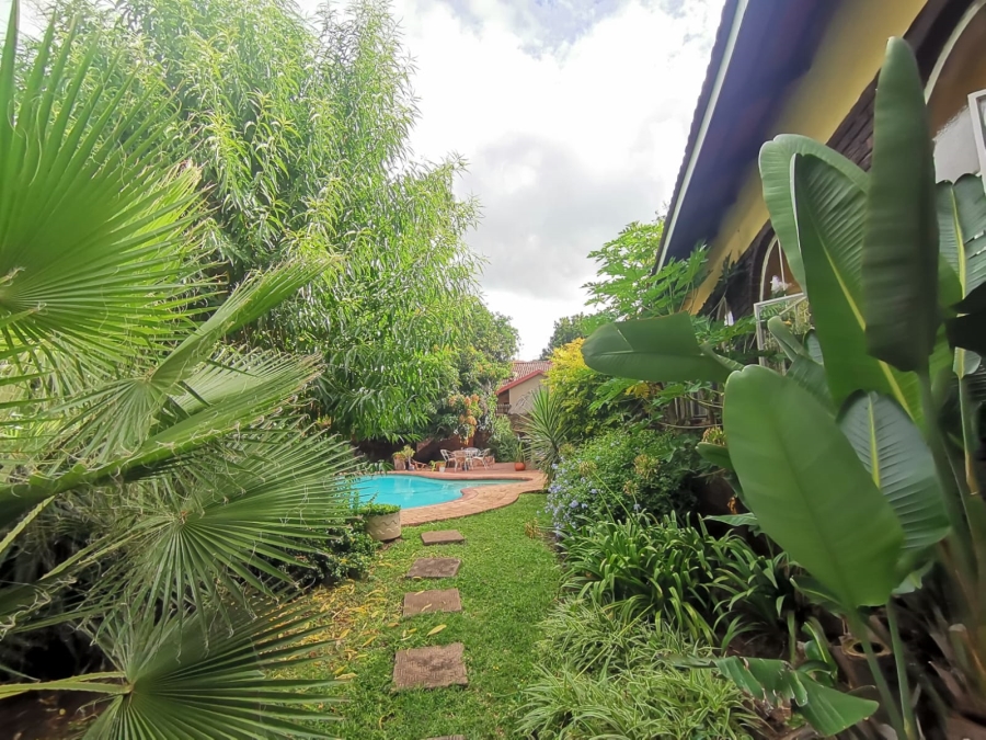 5 Bedroom Property for Sale in Elandsrand North West